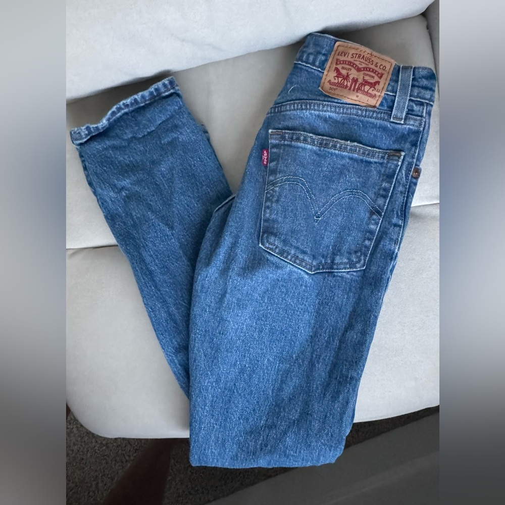 Levi's 501 Premium Straight Medium Wash Jeans